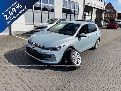 Usata VW Golf VIII R 116 CV (85 kW) 2025 Blu Berlina