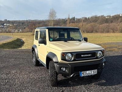 Gebraucht Suzuki Jimny 102 PS (75 kW) 2022 Beige SUV