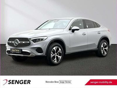 Gebraucht Mercedes GLC300e Avantgarde 333 PS (244 kW) 2025 Manufaktur lack manufaktur alp Coupé