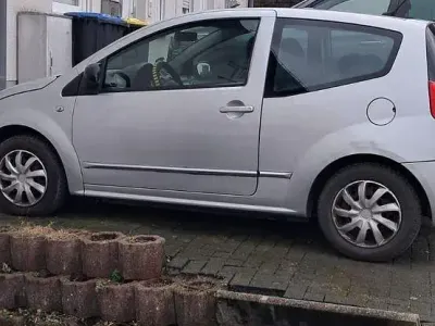Usata Citroën C2 Comfort 73 CV (53 kW) 2006 Argento Utilitaria