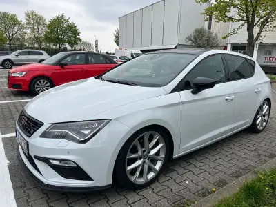 Gebraucht Seat Leon FR 179 PS (131 kW) 2017 Weiß Limousine