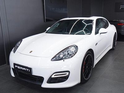 Porsche Panamera GTS
