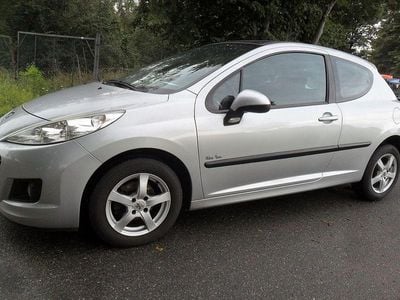 Gebraucht Peugeot 207 Urban Move 73 PS (53 kW) 2010 Grau Limousine