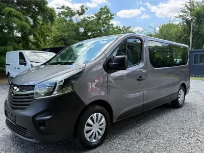 Gebraucht Opel Vivaro 115 PS (84 kW) 2015 Grau Van / Kleinbus