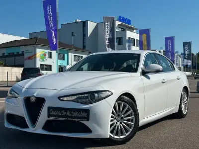 Gebraucht Alfa Romeo Giulia Super 179 PS (131 kW) 2017 Weiß Limousine
