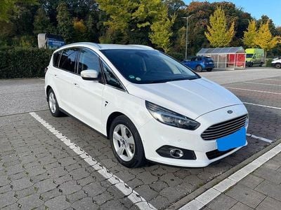 Gebraucht Ford S-MAX Titanium 150 PS (110 kW) 2016 Weiß Van / Kleinbus
