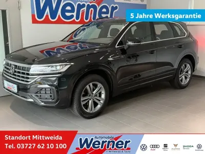 Gebraucht VW Touareg R-line 231 PS (169 kW) 2023 Grenadillschwarz metallic SUV