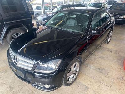 Gebraucht Mercedes C200 Avantgarde 136 PS (100 kW) 2011 Schwarz Limousine