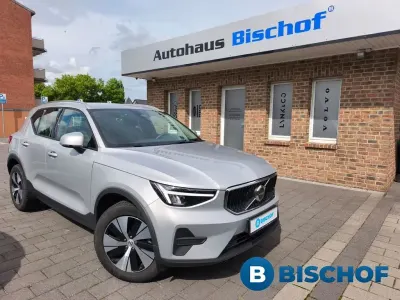 Gebraucht Volvo XC40 Core 163 PS (119 kW) 2025 Silber SUV