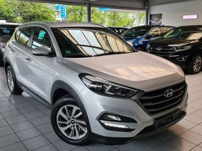 gebraucht Hyundai Tucson Intro Edition4WD-MOD-2016!KAMERA+NAVI+AHK