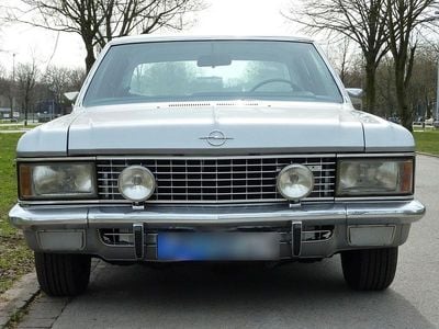 Usado Opel Admiral 144 HP (105 kW) 1971 Prateado Sedan