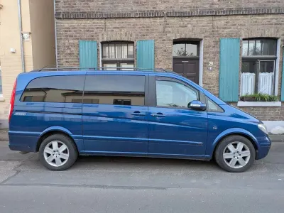 Używany Mercedes Viano 204 KM (150 kW) 2007 Niebieski Minivan