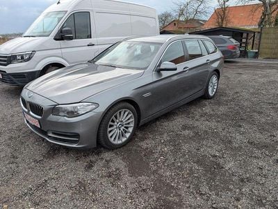 Grau Gebraucht 2016 BMW 528 Kombi | 13.400 € (Fairer Preis)