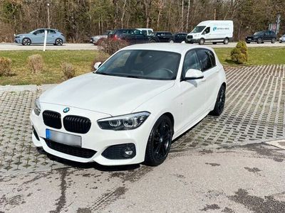 gebraucht BMW 118 118 i Aut. M Sport // Edition M Sport Shadow