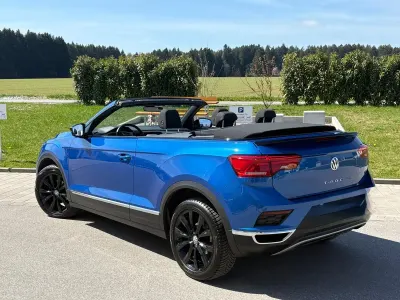 Gebraucht VW T-Roc Cabriolet 150 PS (110 kW) 2020 Blau Cabrio