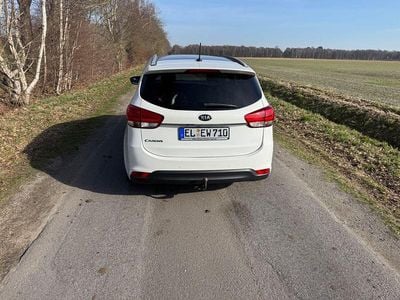 Gebraucht Kia Carens Vision 166 PS (122 kW) 2013 Weiß Van / Kleinbus