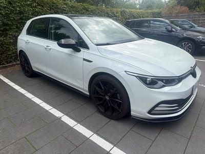 Gebraucht VW Golf VIII Edition 150 PS (110 kW) 2021 Weiß Kleinwagen