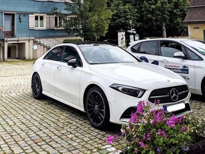 Gebraucht Mercedes A250 AMG line 224 PS (164 kW) 2020 Weiß Limousine