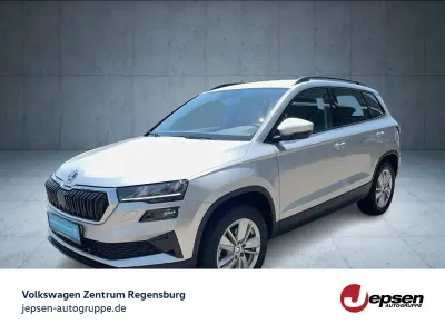 Gebraucht Skoda Karoq Selection 150 PS (110 kW) 2024 Brillantsilber metallic SUV