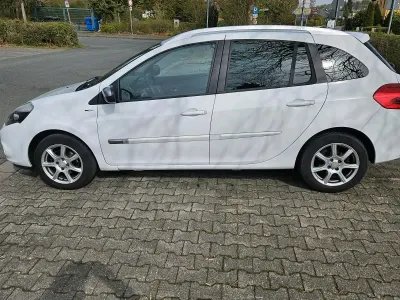 Occasion Renault Clio GrandTour 103 ch (75 kW) 2012 Blanc Break