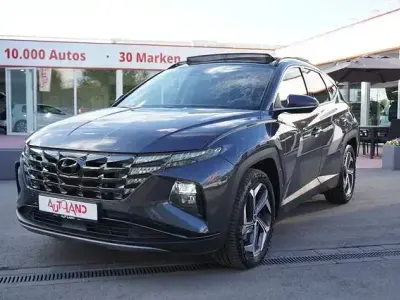 Gebraucht Hyundai Tucson 179 PS (131 kW) 2023 Darkknightgraumet. SUV