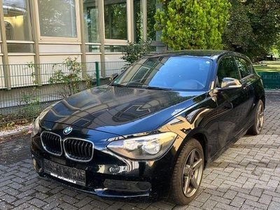 BMW 114