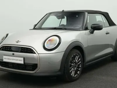 Gebraucht Mini Cooper Cabriolet Favoured 163 PS (119 kW) 2025 Grau Cabrio