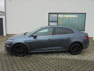 Brugt Renault Mégane II Intens 140 HK (102 kW) 2021 Grå Sedan