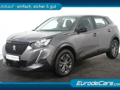 Gebraucht Peugeot 2008 Active 101 PS (74 kW) 2023 Grau SUV