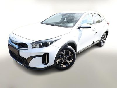 Neu Kia XCeed 116 PS (85 kW) 2026 Weiß metallic SUV