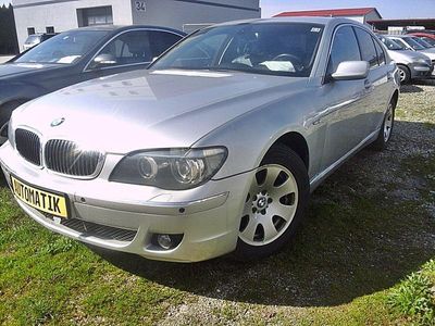 BMW 730