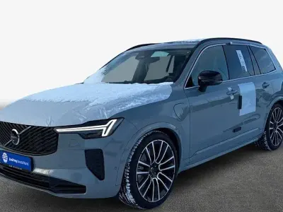 Neu Volvo XC90 Plus 455 PS (334 kW) 2026 Grau SUV