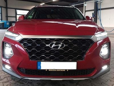 Gebraucht Hyundai Santa Fe Premium 200 PS (147 kW) 2019 Rot SUV