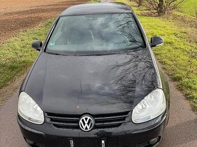 Gebraucht VW Golf V 105 PS (77 kW) 2007 Schwarz Kleinwagen