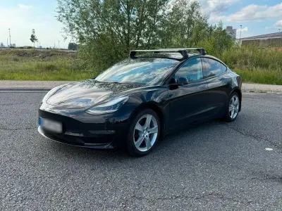 Gebraucht Tesla Model 3 360 kW (490 PS) 2020 Schwarz Limousine