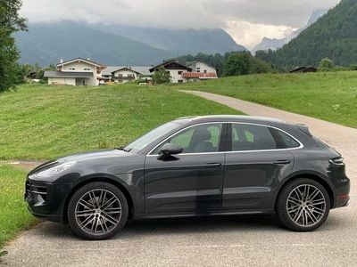 Gebraucht Porsche Macan S 355 PS (261 kW) 2019 Grau SUV