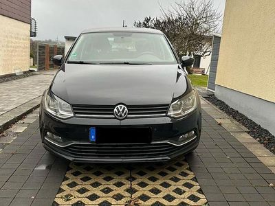 Schwarz Gebraucht 2015 VW Polo Comfortline Kleinwagen | 7.399 € (Fairer Preis)