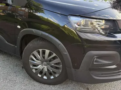 Gebraucht Peugeot Rifter Allure 131 PS (96 kW) 2019 Schwarz Van / Kleinbus
