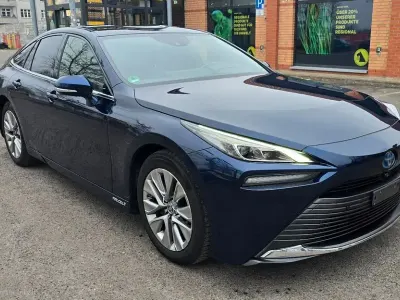 Gebraucht Toyota Mirai Executive 182 PS (133 kW) 2022 Blau Limousine