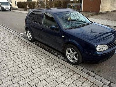 Gebraucht VW Golf IV 101 PS (74 kW) 2003 Blau Kleinwagen