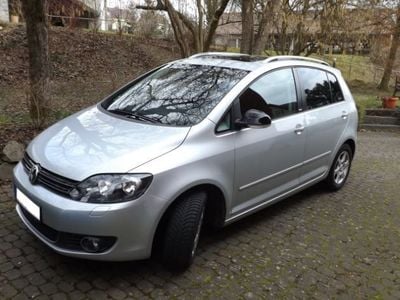 Gebraucht VW Golf Plus Cross Style 166 PS (122 kW) 2012 Silber metallic Van / Kleinbus