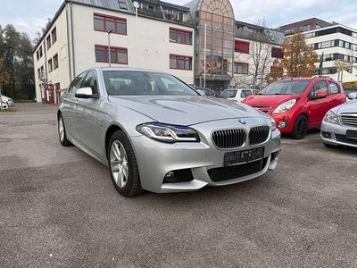 Gebraucht BMW 525 M Sport 218 PS (160 kW) 2016 Glaciersilber metallic Limousine