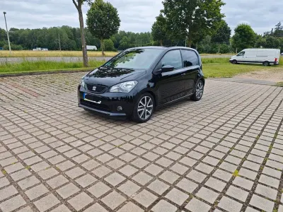 Gebraucht Seat Mii Electric 61 kW (83 PS) 2020 Schwarz Kleinwagen