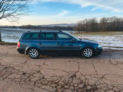Używany VW Passat 131 KM (96 kW) 2003 Szary Kombi