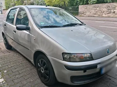 Usata Fiat Punto 80 CV (58 kW) 2003 Oro Utilitaria