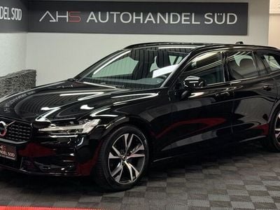 Gebraucht Volvo V60 R-Design 197 PS (144 kW) 2021 Black solid stone / solid Kombi