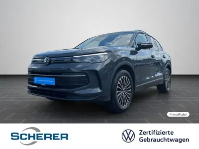 Gebraucht VW Tiguan Pro 150 PS (110 kW) 2025 Delfingrau metallic (metallic) SUV