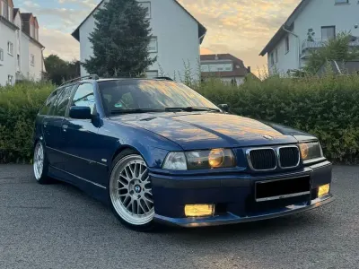 Gebraucht BMW 328 M Sport 193 PS (141 kW) 1998 Blau Kombi