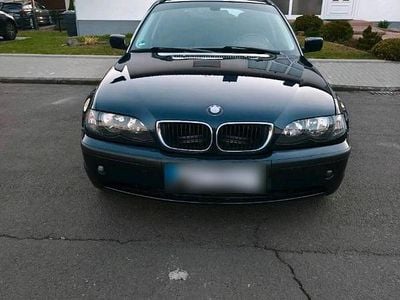 Gebraucht BMW 318 143 PS (105 kW) 2003 Blau Kombi