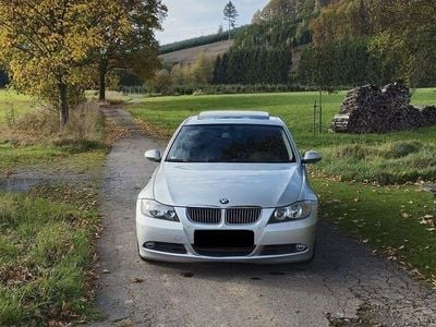 BMW 325